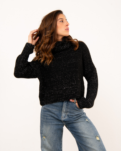 Pull col roulé lurex